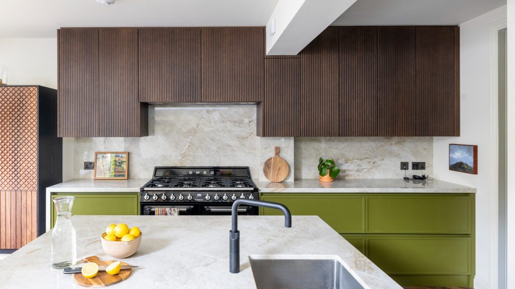 Inside Hurlingham Park: A Nature-Inspired Family Kitchen Designed for Modern Living