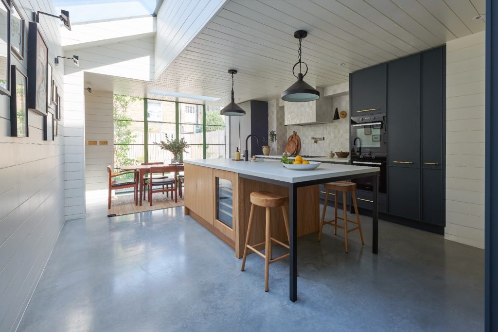 A Contemporary Kitchen Extension with Coastal-Inspired Character